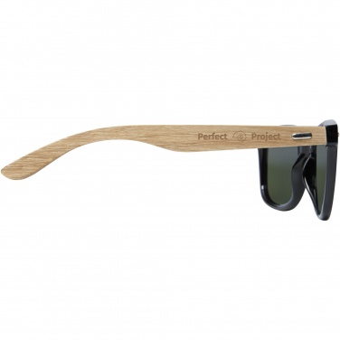 Logotrade werbemittel das Foto: Hiru verspiegelte polarisierte Sonnenbrille aus rPET/Holz in Geschenkbox