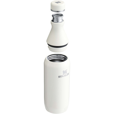Logotrade Werbegeschenke das Foto: Stanley 350 ml All Day Slim Flasche