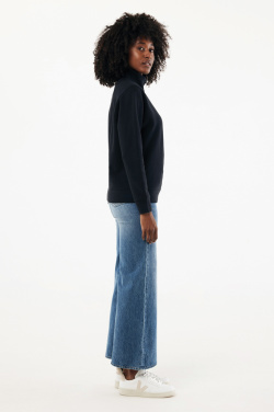 Logotrade Werbeartikel das Foto: IQONIQ Elgon Quarter-Zip-Sweater aus rec. Baumwolle