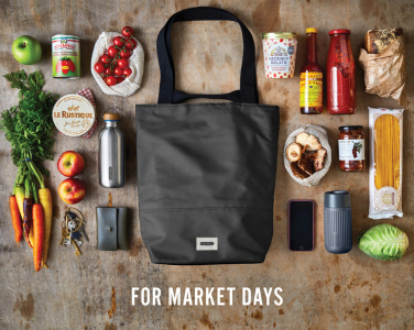 Logotrade Geschäftsgeschenke das Foto: Black+Blum isolierte 16L Trage- & Kühltasche