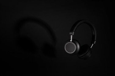 Logotrade promotional merchandise image of: Swiss Peak wireless headphone V3