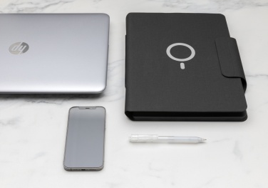 Logotrade promotional giveaways photo of: Artic Magnetic 10W wireless charging A4 portfolio