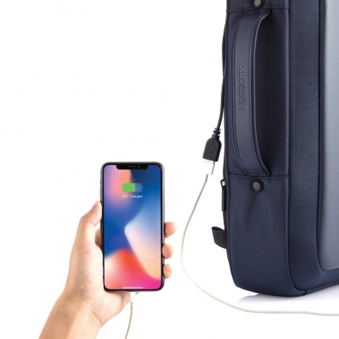 Logotrade ärikingid pilt: Bobby Bizzi vargusvastane seljakott ja kohver