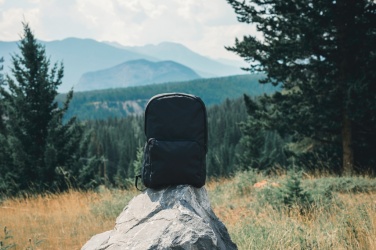 Logotrade reklaamtoote foto: Dillon AWARE™ RPET kokkupandav klassikaline seljakott