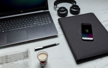 Logo trade meene pilt: Air 5W juhtmevaba laadimisega portfolio A4 koos 5000 mAh akupangaga