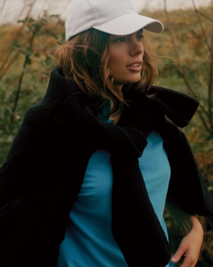 Logo trade firmakingitused foto: Iqoniq Diran taaskasutatud polüestrist fliisjope