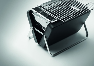 Logotrade meened pilt: Kaasaskantav grill ja alus