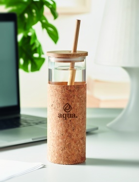 Logo trade firmakingitused foto: Korgist ümbrise ja bambusest kaanega joogitops, 450 ml