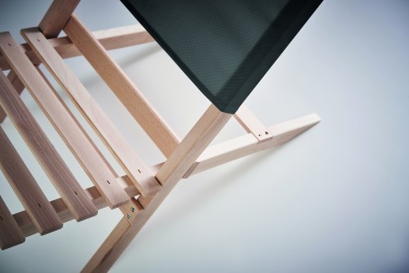 Logotrade ärikingi foto: Kokkupandav puidust rannatool