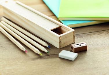 Logotrade reklaamtooted pilt: Kirjatarvete komplekt puidust karbis