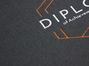 Logo trade firmakingituse pilt: Diplomi kate 1700280