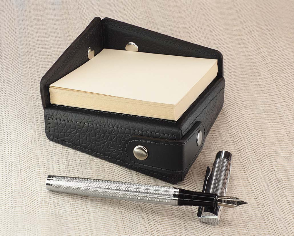 Logo trade reklaamtooted foto:  Kleepsu märkmete kast 1658281