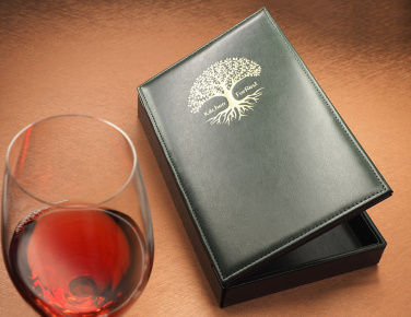 Logotrade ärikingi foto: Arve karp 1096320