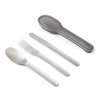 Logotrade firmakingitused pilt: Must+Blum söögiriistade komplekt