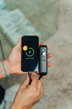 Logotrade firmakingid pilt: Urban Vitamin Eureka hübriid 10000mah akupank 65W