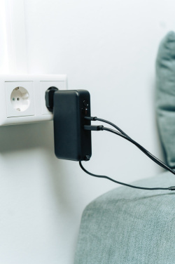 Logotrade firmakingid pilt: Urban Vitamin Eureka hübriid 10000mah akupank 65W