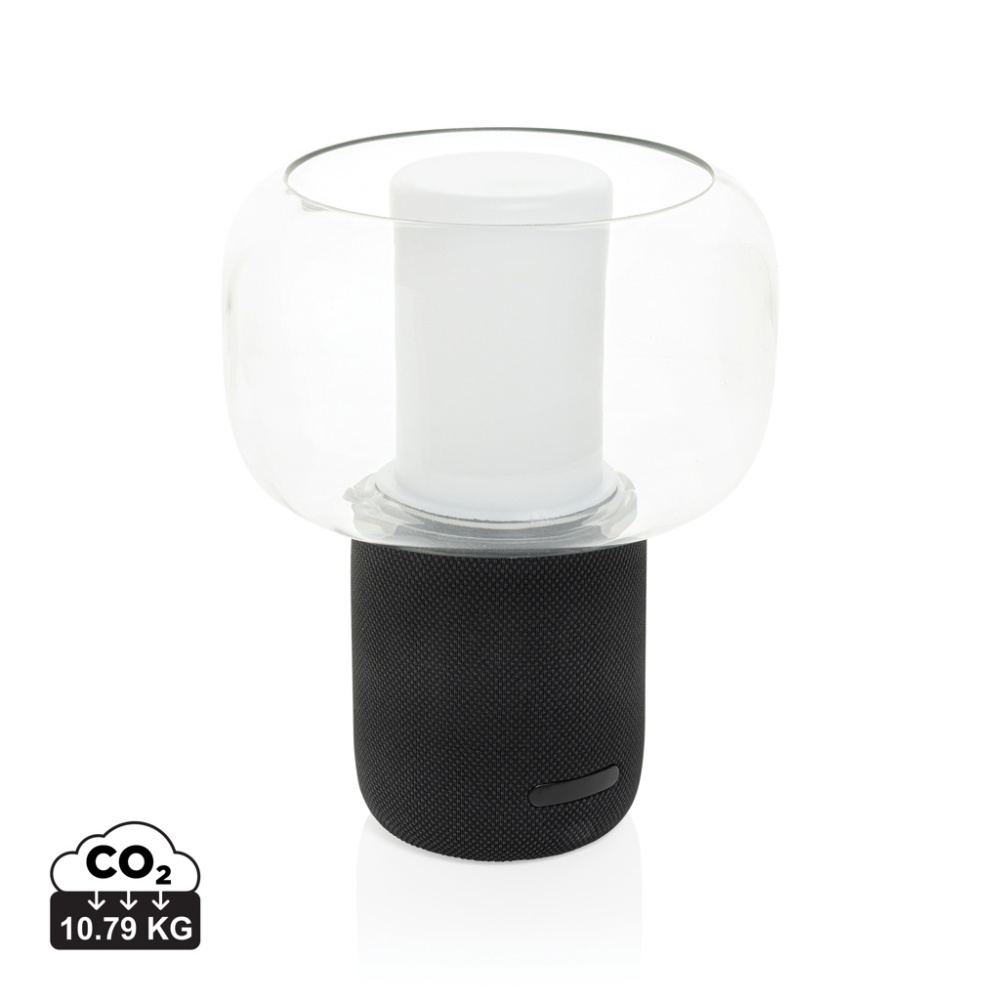 Logotrade ärikingituse foto: Lux RCS taaskasutatud plastist 10W kõlar-lamp