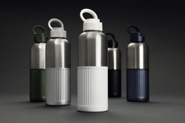 Logotrade ärikingi foto: Ripple RCS R-terasest lekkekindel veepudel käepidemega 750ml