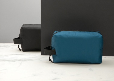 Logotrade liikelahja tuotekuva: Impact AWARE™ RPET toilettilaukku