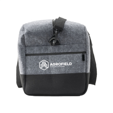 Logotrade mainoslahja ja liikelahja kuva: Feltro GRS RPET Weekend Bag -matkalaukku