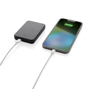 Logo trade mainoslahjat ja liikelahjat kuva: Boostcore RCS virtalähde 5.000mAh USB C:llä varustettuna