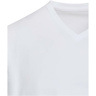 Logotrade mainoslahjat ja liikelahjat tuotekuva: Balfour lyhythihainen, OCS-sertifioitu V-aukkoinen unisex-t-paita 200 g/m²:n kankaasta