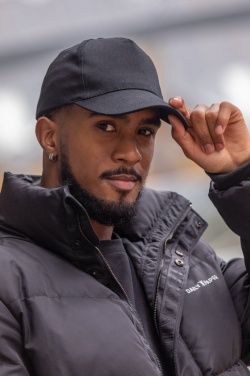 Logotrade Ideja dāvanas foto: Impact 5 paneļu 280gr Pārstrādāta kokvilnas vāciņš ar AWARE™ marķieri