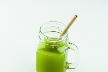 Logotrade biznesa dāvanas foto: Bambusa salmiņi ar otu maisiņā