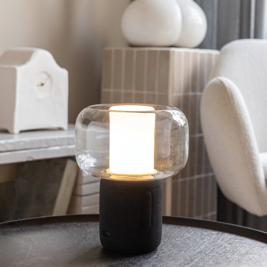 Logotrade Ideja dāvanas foto: Lux RCS pārstrādātas plastmasas 10W skaļruņa lampa