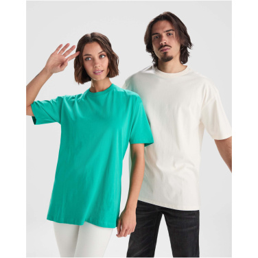 Logotrade biznesa dāvanas foto: Bull liela izmēra unisex t-krekls ar īsām piedurknēm