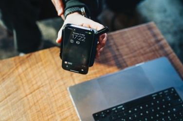 Логотрейд pекламные продукты картинка: Универсальное зарядное устройство Urban Vitamin Oxnard 5 в 1 65 Вт