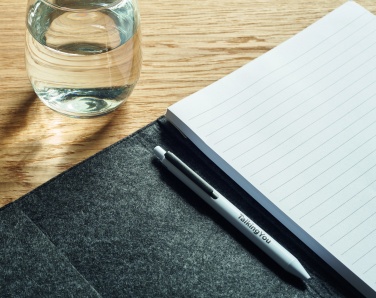 Логотрейд pекламные продукты картинка: Папка A4 из RPET