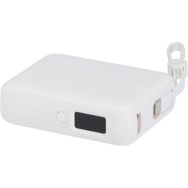 Logotrade kampanjprodukter bild: Acrux 10 000 mAh 35 W powerbank för surfplattor med inbyggd Type-C-kabel – tillverkad av återvunnen plast
