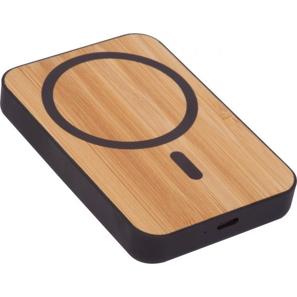 Logotrade reklamprodukter bild: Trådlös powerbank 5 000 mAh CAIRO