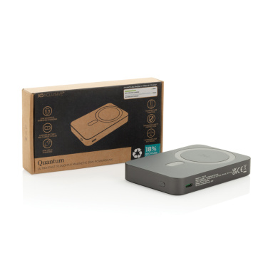 Logotrade kampanjprodukter bild: Quantom RCS ultrasnabb 10 000 mAh magnetisk powerbank